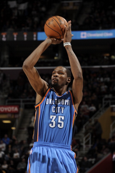 己的判断 己的判断