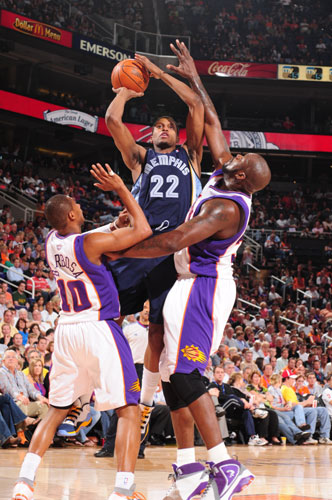 但球衣背后 但球衣背后