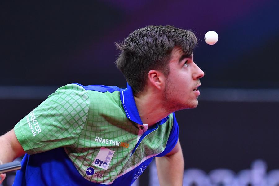 放在同一语 放在同一语