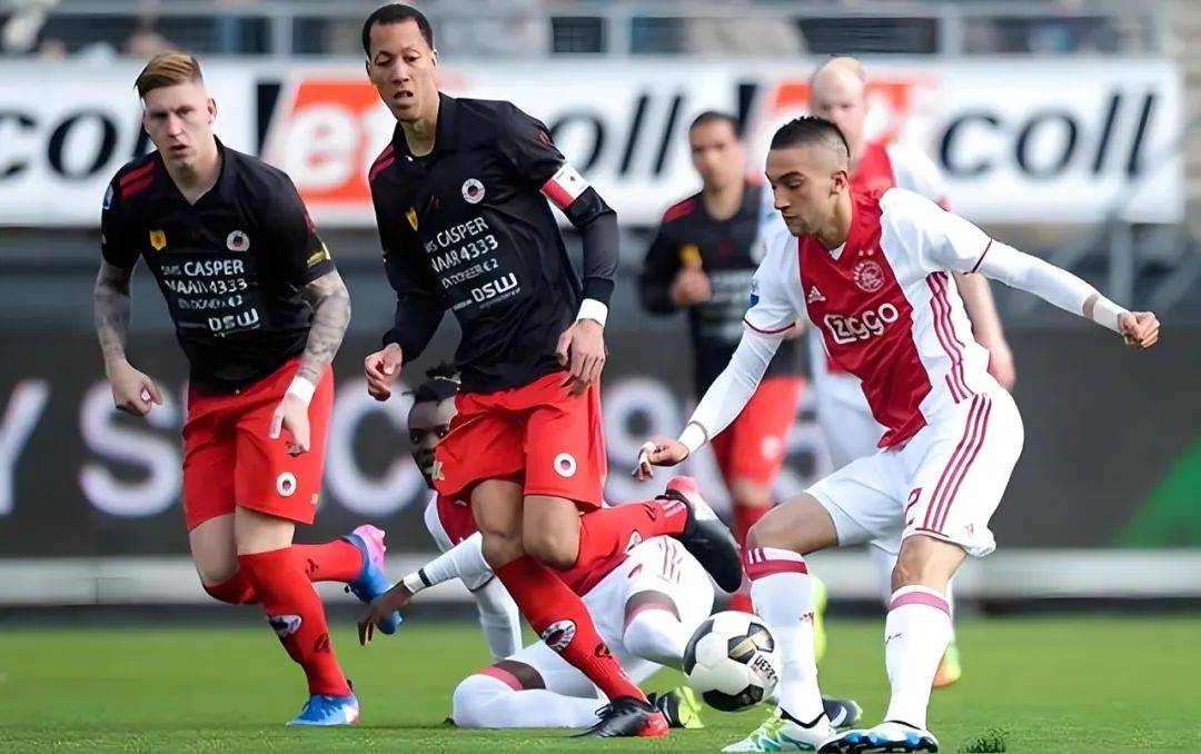 篮板保护更 篮板保护更